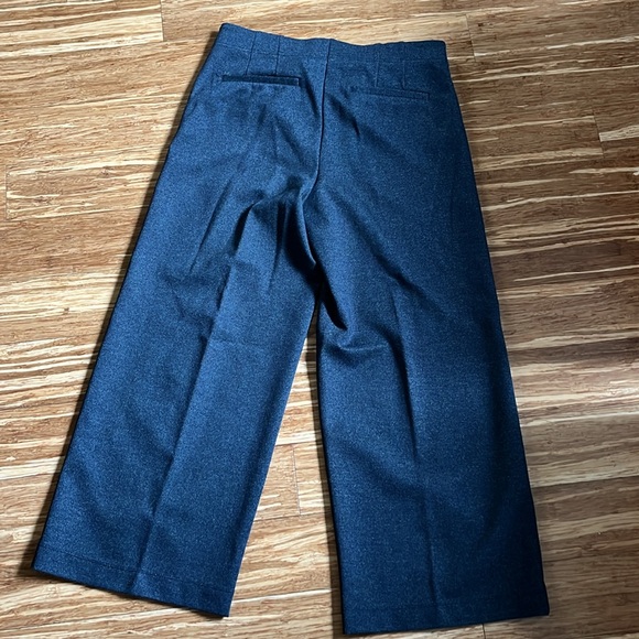 Loft pull on wide leg crop pant - Picture 2 of 3